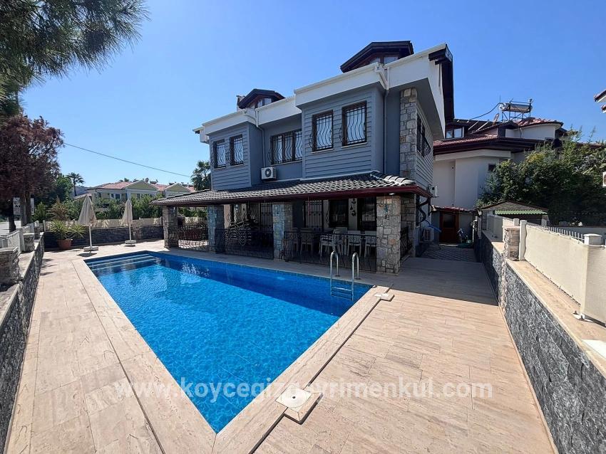 Ortaca Dalyan Mah. Satılık 5+1 Villa - 301 m²