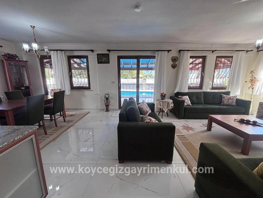 Ortaca Dalyan Mah. Satılık 5+1 Villa - 301 m²