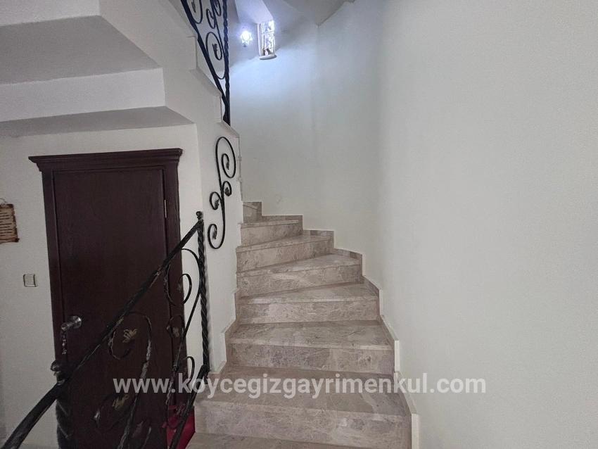 Ortaca Dalyan Mah. Satılık 5+1 Villa - 301 m²