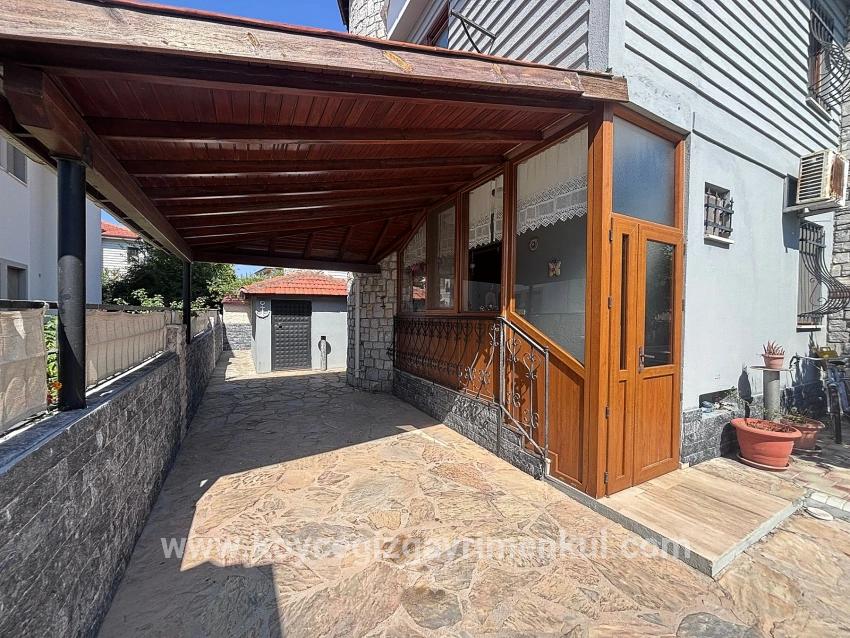 Ortaca Dalyan Mah. Satılık 5+1 Villa - 301 m²