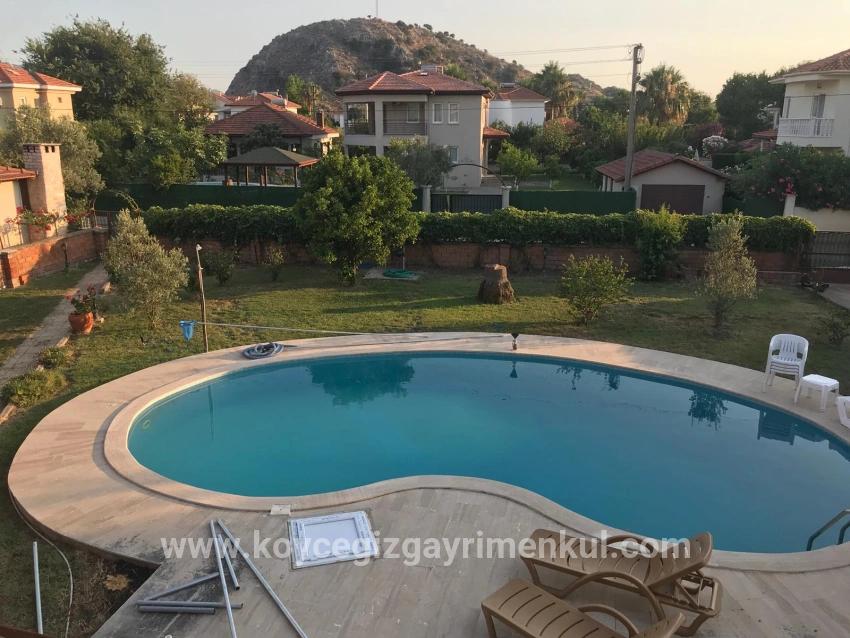 Ortaca Dalyan Mah. Satılık 4+1 Villa - 1.000 m²