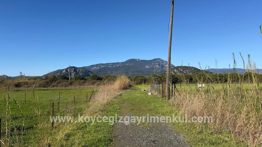 Ortaca Okçular Mah. Satılık Arsa - Konut İmar Durumlu - 509 m²