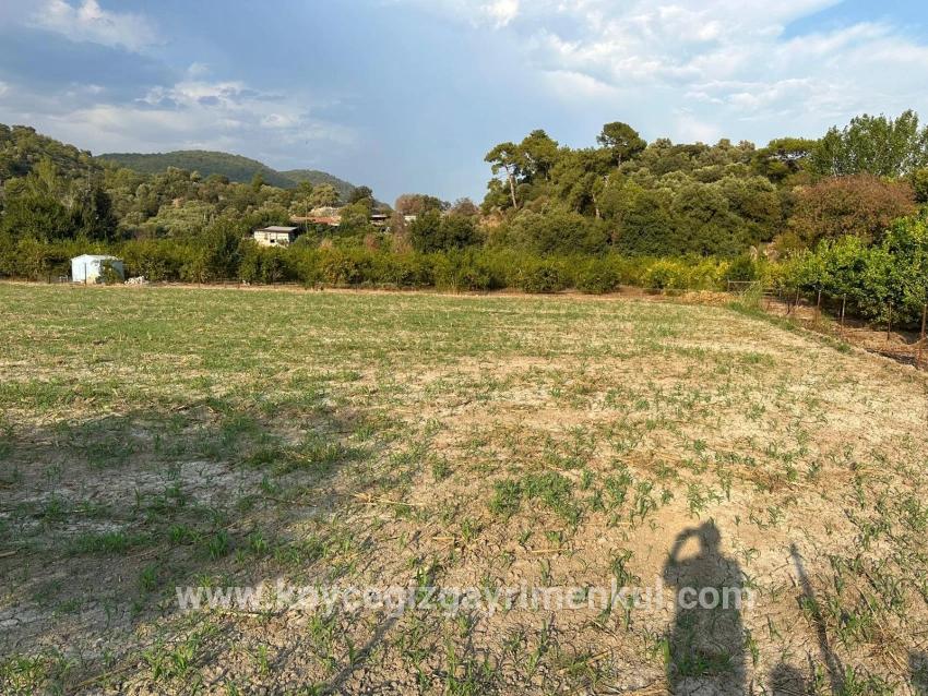 Köyceğiz Çandır Mah. Satılık Tarla - Konut İmar Durumlu - 1.150 m²