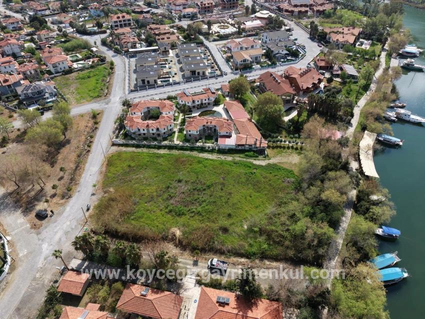 Ortaca Dalyan Mah. Satılık Arsa - Turizm İmar Durumlu - 2.600 m²