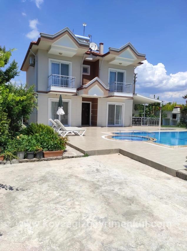 Ortaca Dalyan Mah. Satılık 4+1 Villa - 545 m²